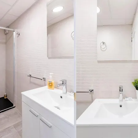 Estupendo Apartamento En El Centro De Madrid-2